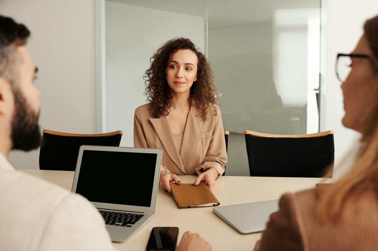 Photo by Edmond Dantès on <a href="https://www.pexels.com/photo/woman-in-a-job-interview-4344878/" rel="nofollow">Pexels.com</a>